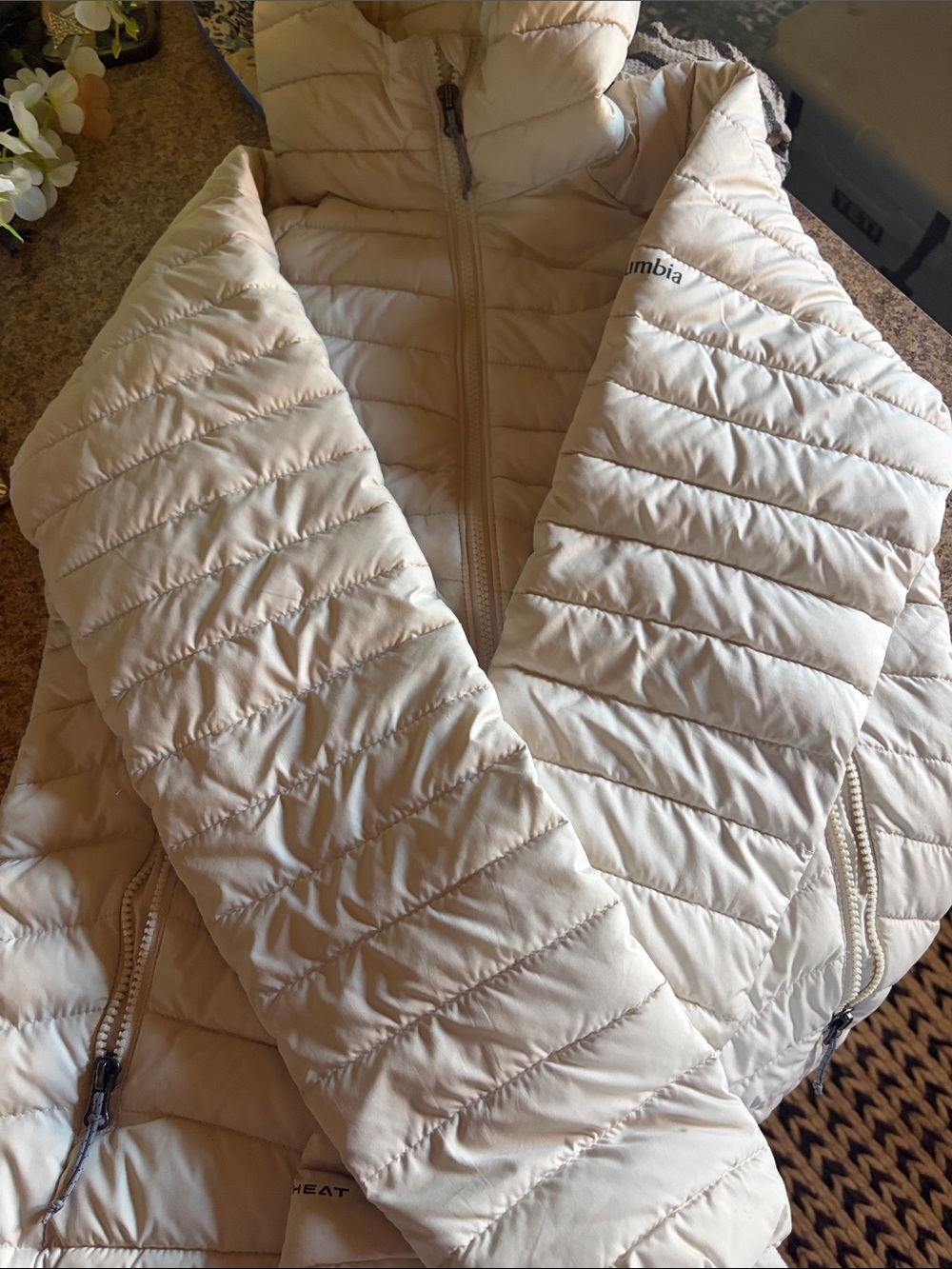Columbia Women’s Light Cream Quilted Packable Puffer Jacket